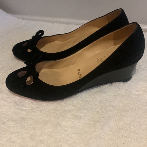 Christian Louboutin Shoes - Picture 4 of 15